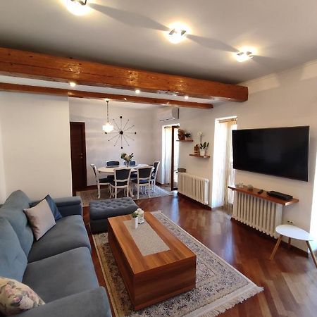Deluxe Apartment Lejla - Free Garage Parking Szarajevó Kültér fotó