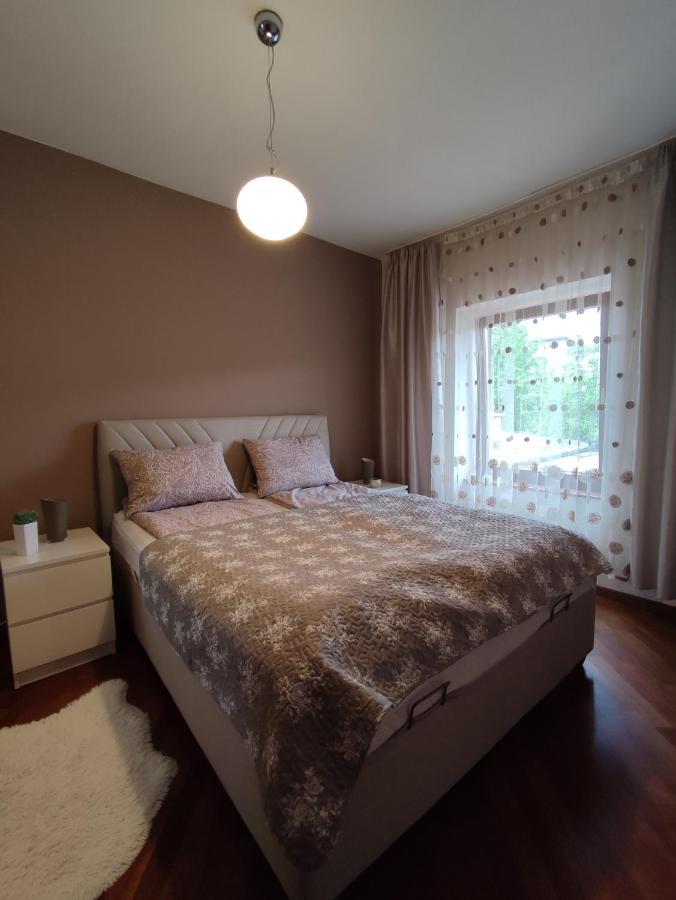 Deluxe Apartment Lejla - Free Garage Parking Szarajevó Kültér fotó