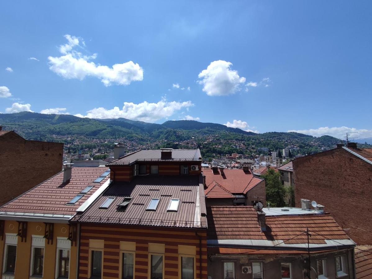Deluxe Apartment Lejla - Free Garage Parking Szarajevó Kültér fotó