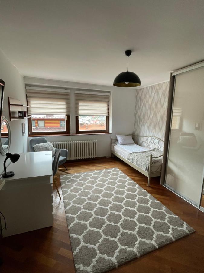 Deluxe Apartment Lejla - Free Garage Parking Szarajevó Kültér fotó